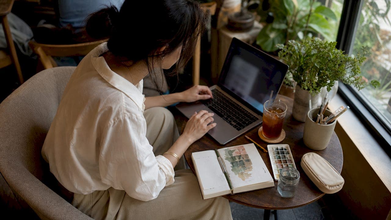 Best Art Commission Websites for Artists and Buyers